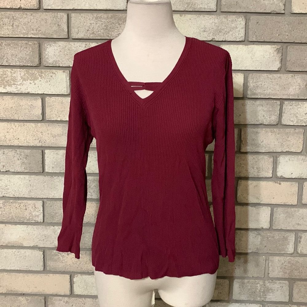 3for$20 blouse medium runs smaller towards small